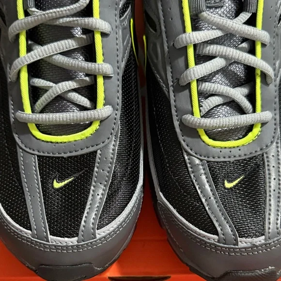 Nike Initiator (black/black-dark grey) - Picture 6 of 7